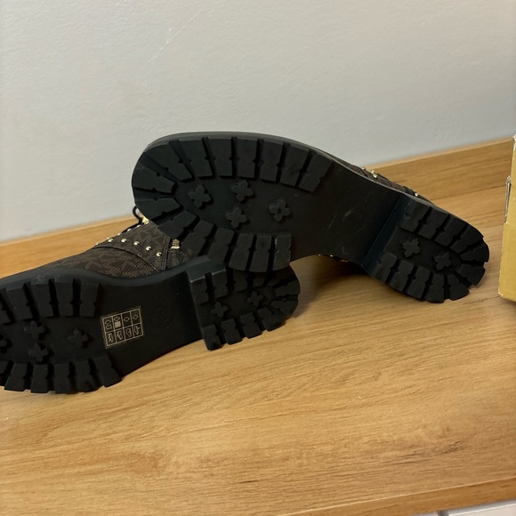 Michael Kors boots - Picture 5 of 7